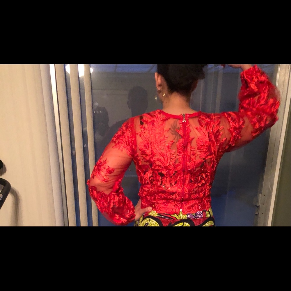 Lace Blouse - Picture 2 of 4